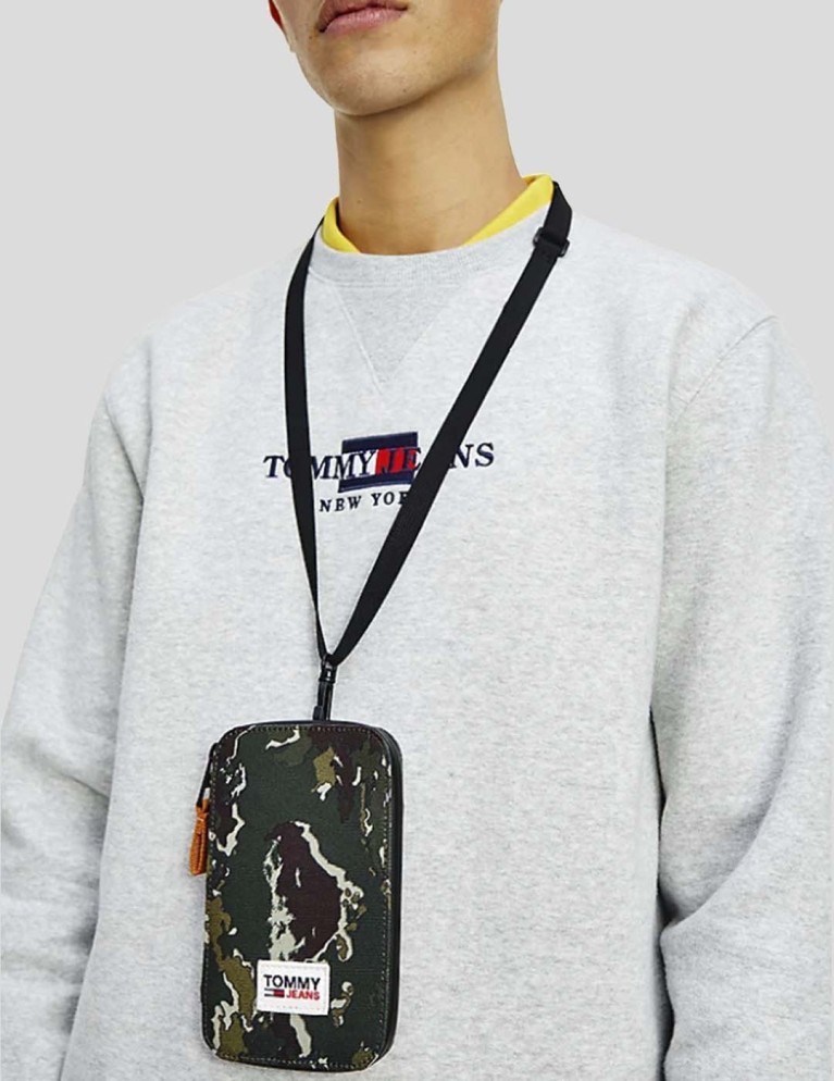 Acessórios TOMMY JEANS urban és phone repórter camo